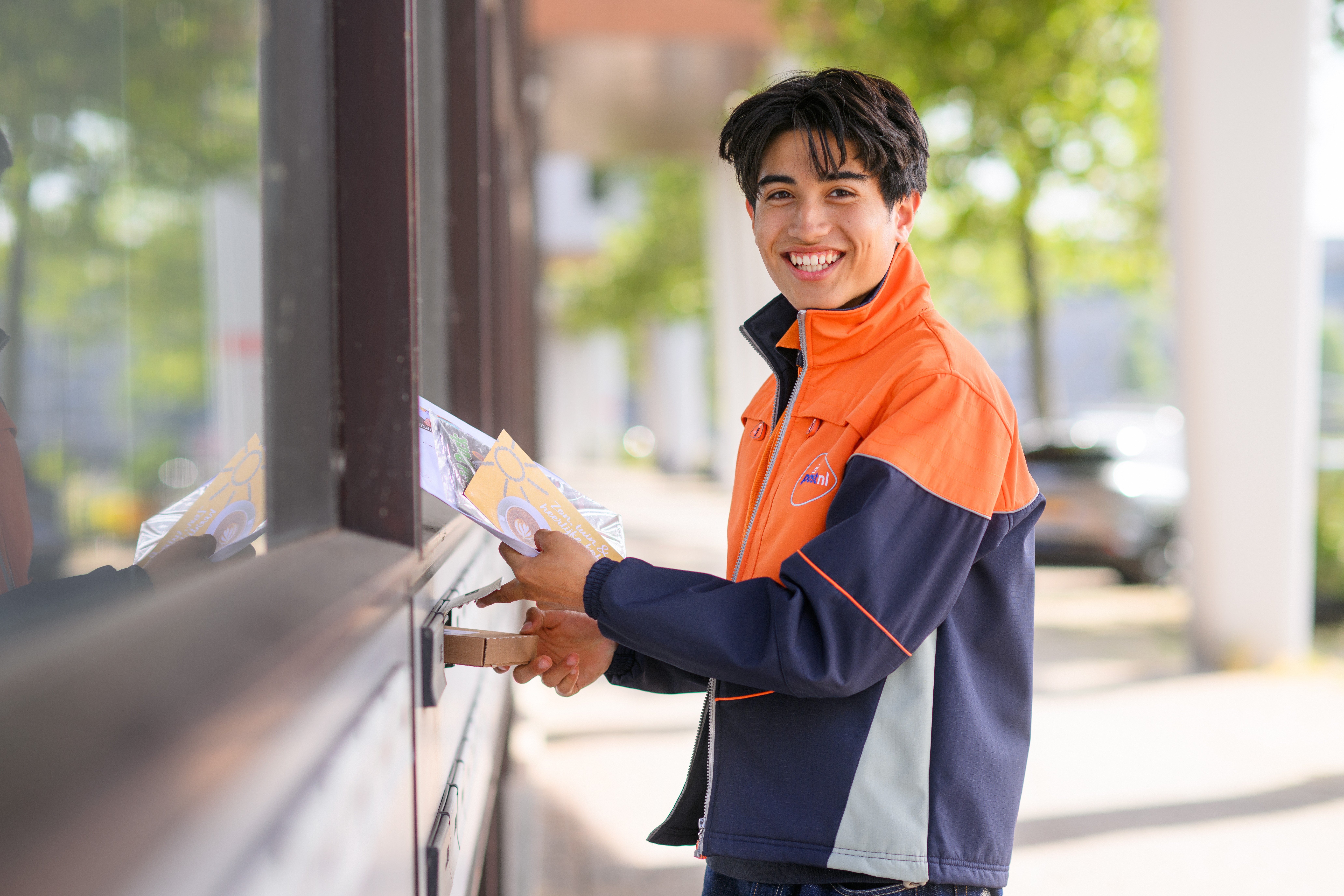 Postbezorger Alphen aan den Rijn PostNL